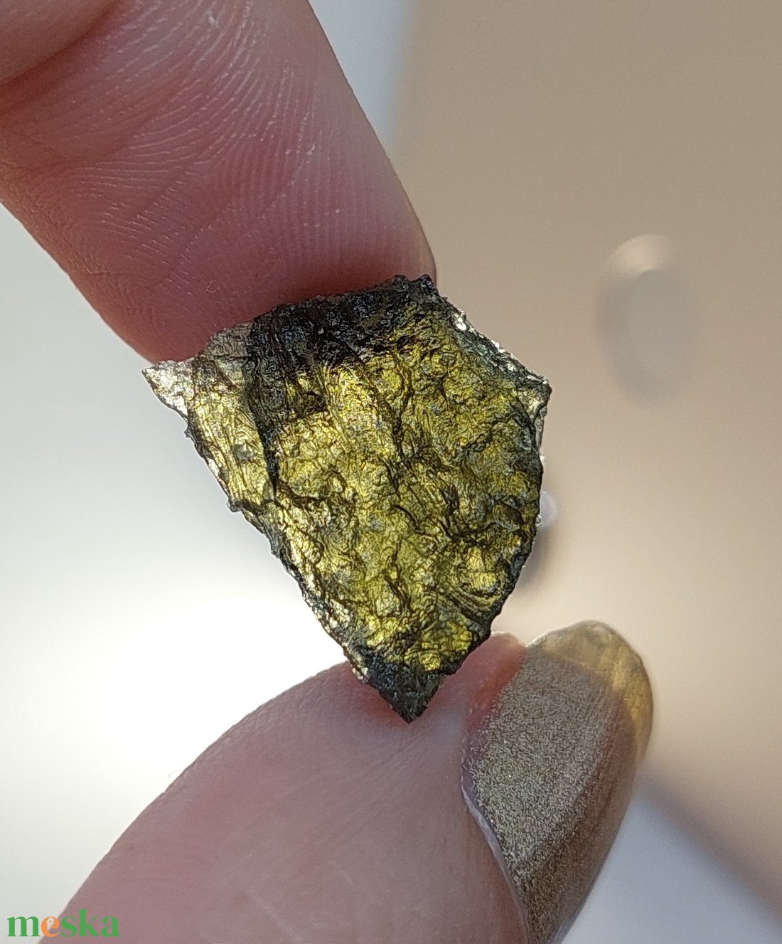 Moldavit - Valódi Moldavit nyaklánc, kivehető Moldavit Ásvány Szütyő nyakláncban (1.40g) - ékszer - nyaklánc - medálos nyaklánc - Meska.hu