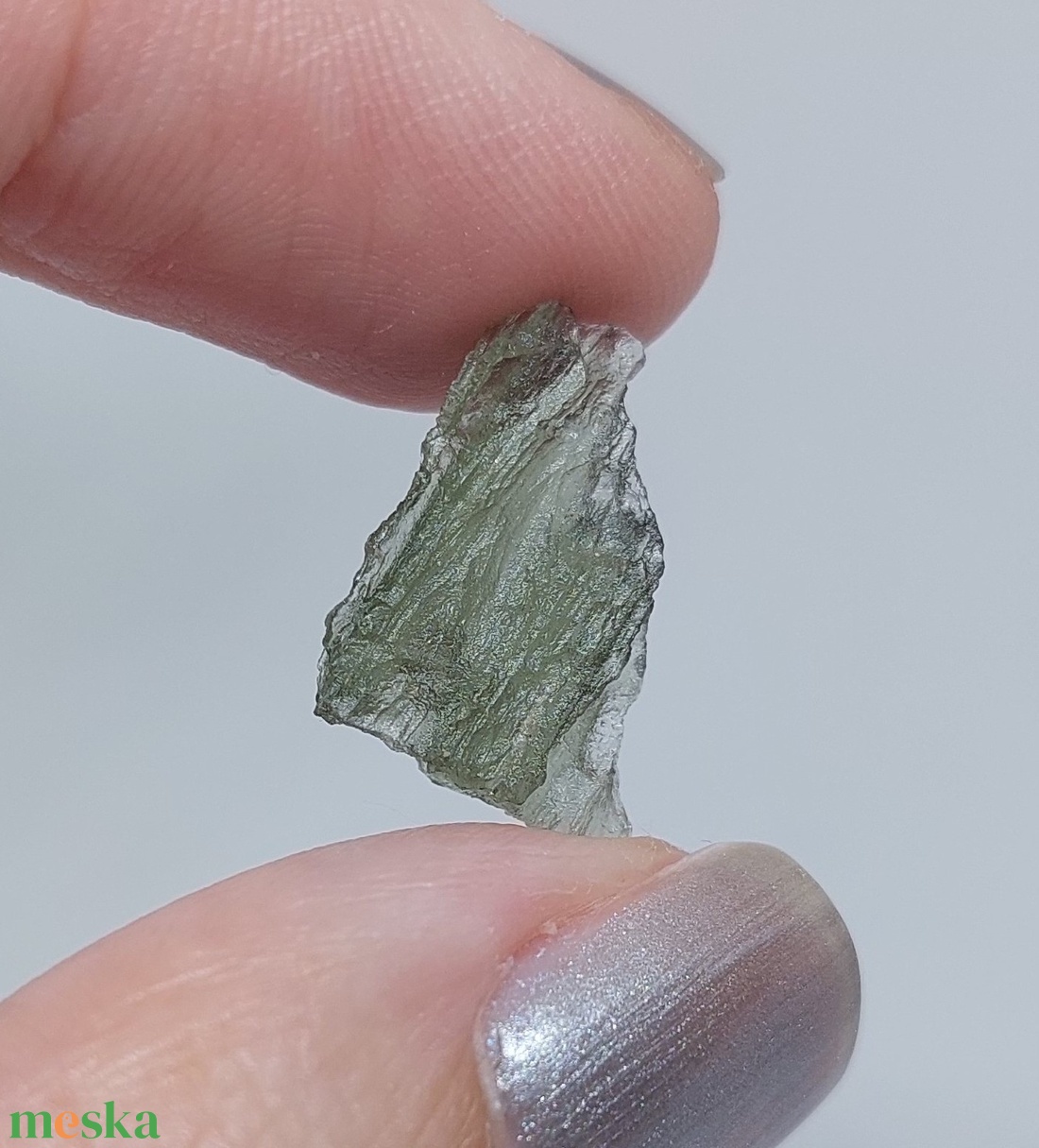 Moldavit - Valódi Moldavit nyaklánc, kivehető Moldavit Ásvány Szütyő nyakláncban (0.64g) - ékszer - nyaklánc - medálos nyaklánc - Meska.hu