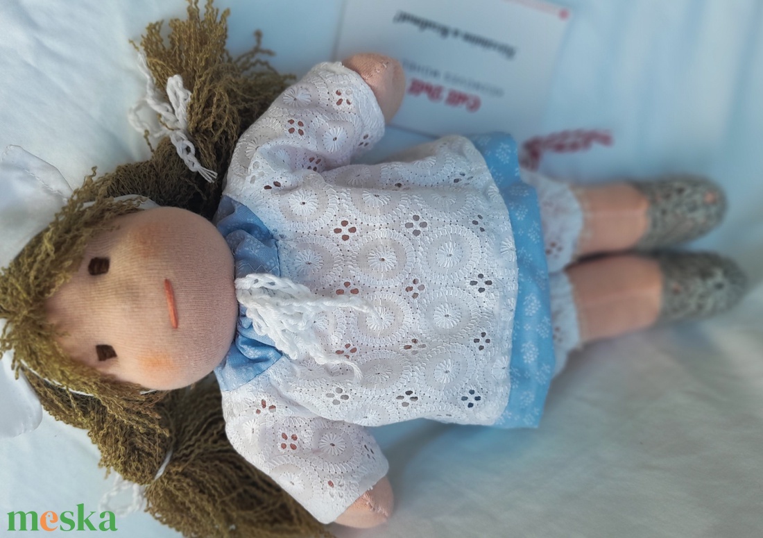 Édes kis Waldorf típusú kisméretű baba - játék & sport - baba & babaház - öltöztethető baba - Meska.hu Édes kis Waldorf típusú kisméretű baba - játék & sport - baba & babaház - öltöztethető baba - Meska.hu
