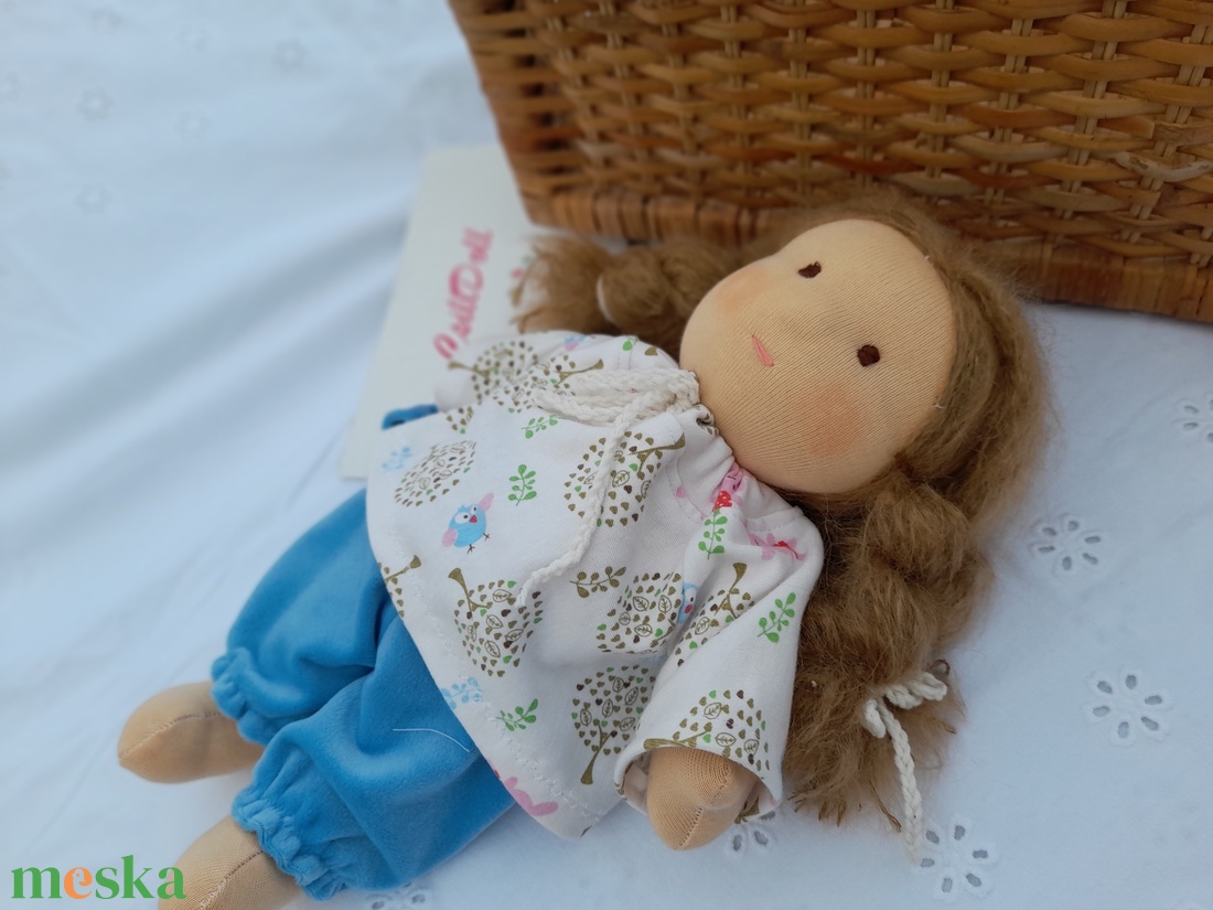 Szeretgetni való Waldorf baba keresi játszópajtását - játék & sport - baba & babaház - öltöztethető baba - Meska.hu Szeretgetni való Waldorf baba keresi játszópajtását - játék & sport - baba & babaház - öltöztethető baba - Meska.hu
