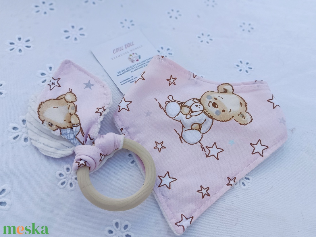 Három részes Babaváró-Babaköszöntő ajándék szett kislányoknak  - játék & sport - babalátogató ajándékcsomag - Meska.hu Három részes Babaváró-Babaköszöntő ajándék szett kislányoknak  - játék & sport - babalátogató ajándékcsomag - Meska.hu