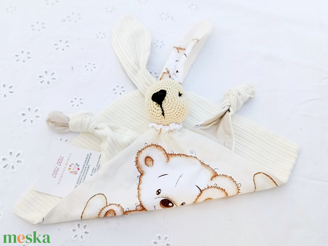 Gyönyörű natúr Babaváró-Babaköszöntő ajándék szett maci mintával - játék & sport - babalátogató ajándékcsomag - Meska.hu