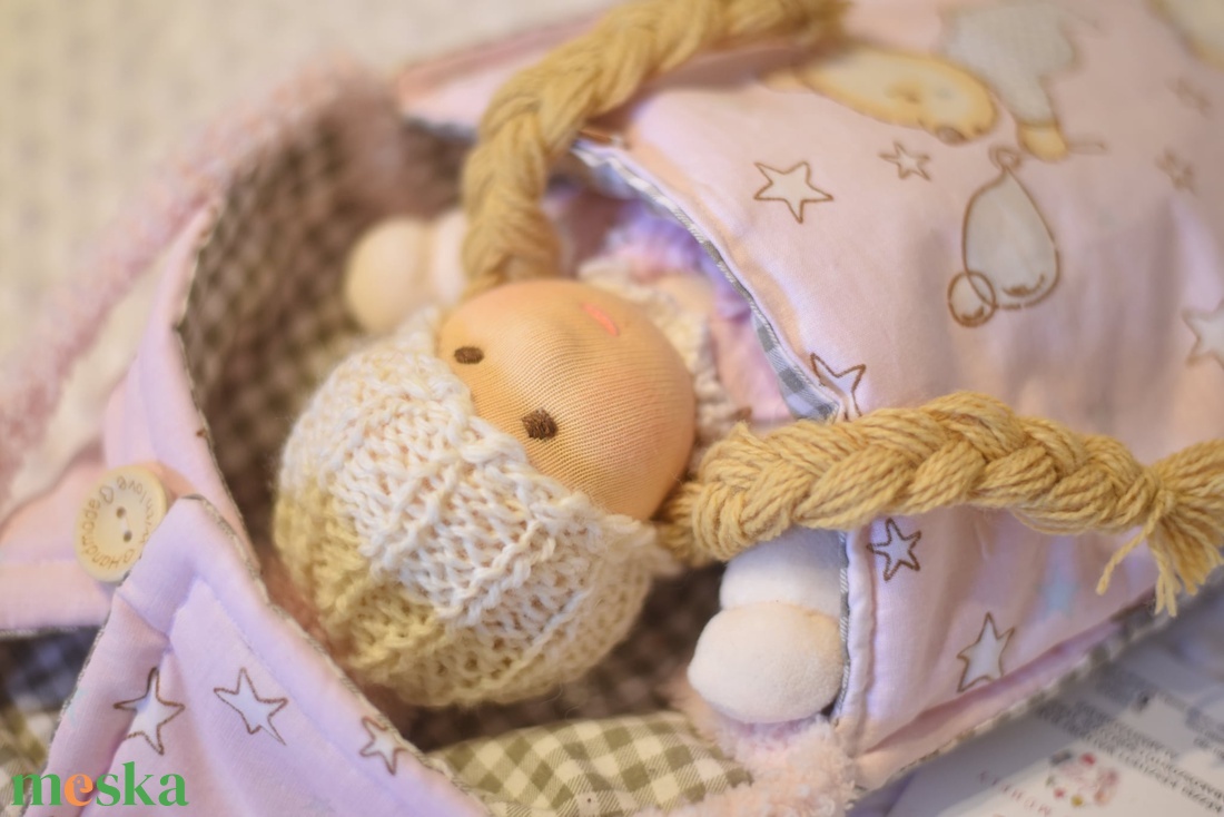 Hurcibálós Waldorf manóbaba a kis barát aki mindig kéznél van - játék & sport - baba & babaház - babaruha, babakellék - Meska.hu