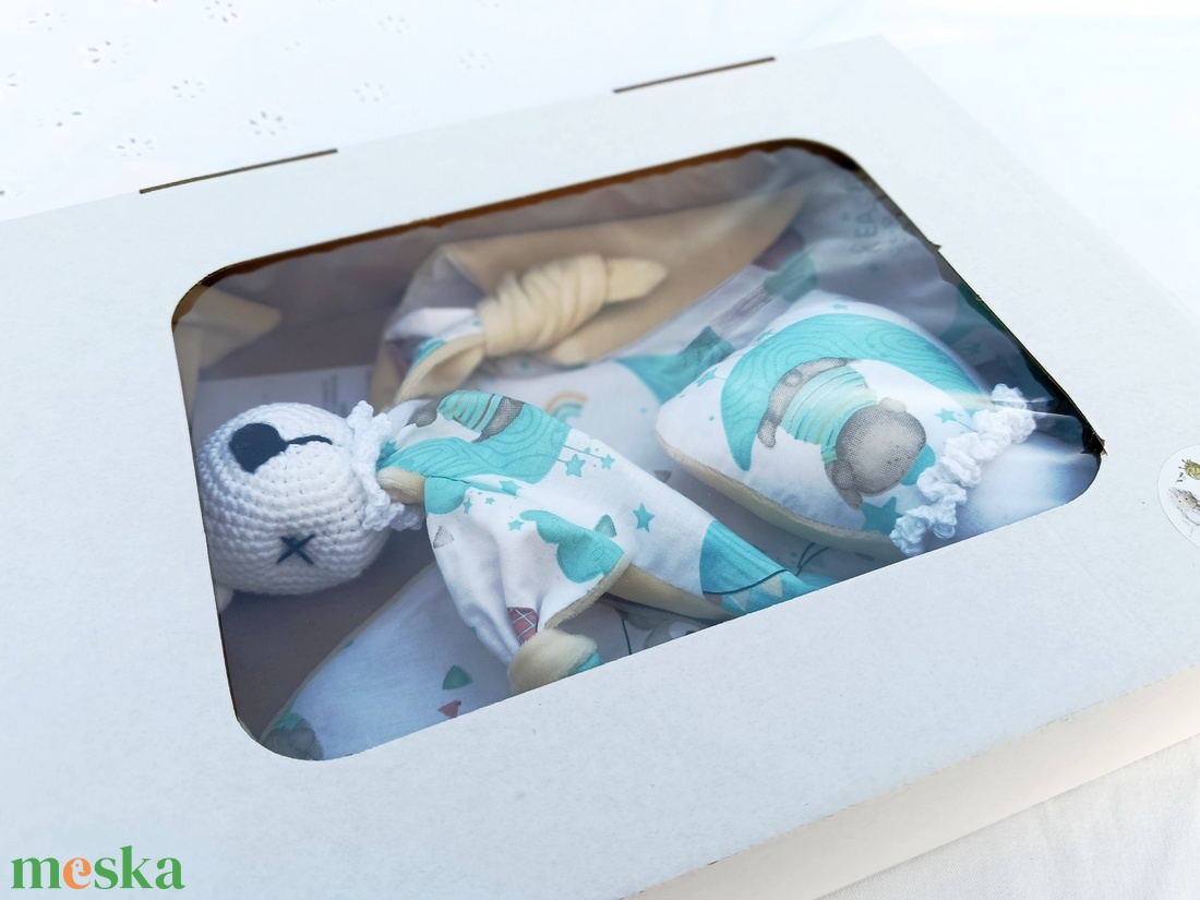 Csodaszép három részes nyunyókás szett Babaköszöntésre - baba - mama - babalátogató ajándékcsomag - Meska.hu