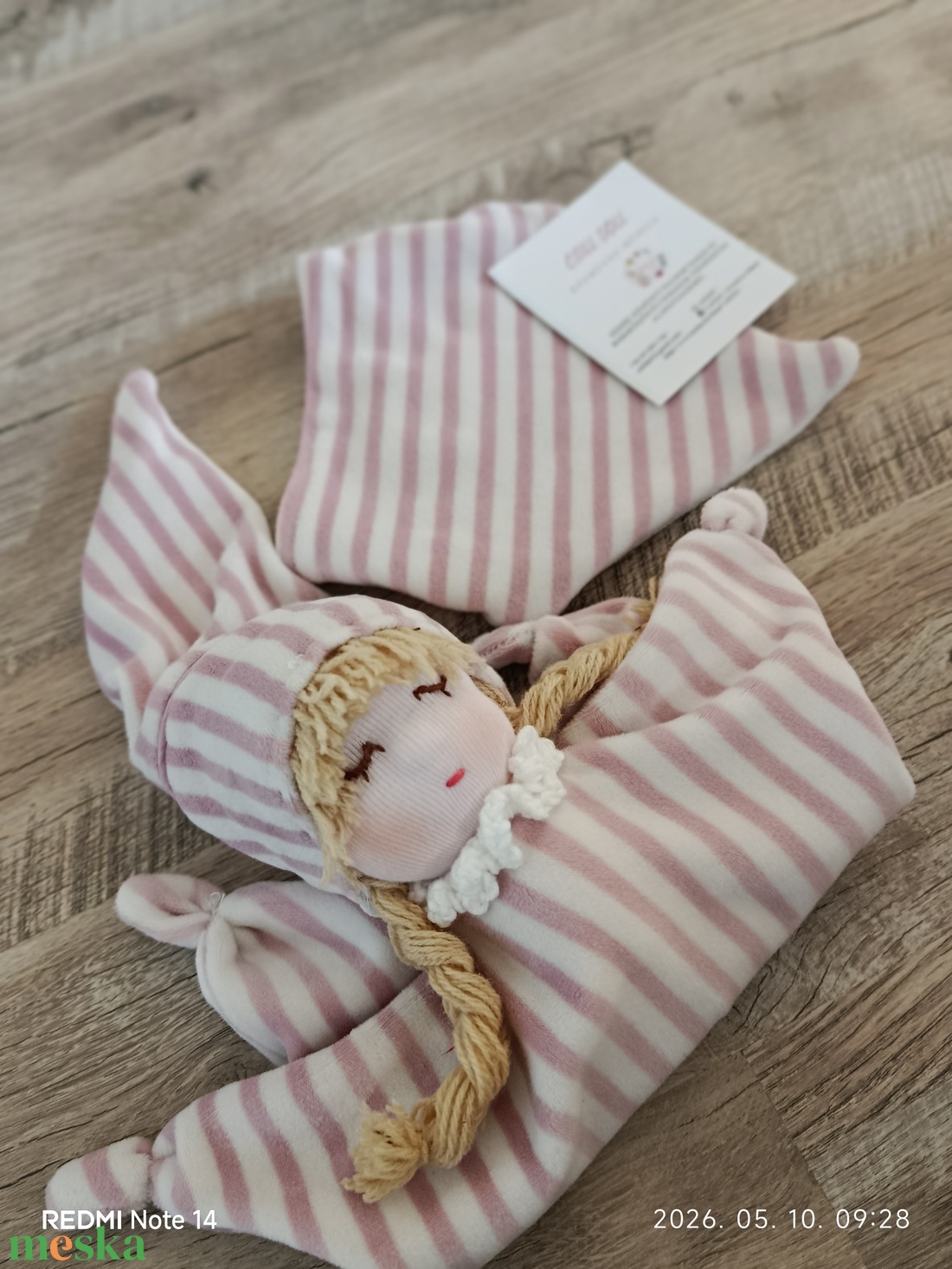  Babaköszöntő ajándék Waldorf típusú rongyibabával  - baba - mama - babalátogató ajándékcsomag - Meska.hu