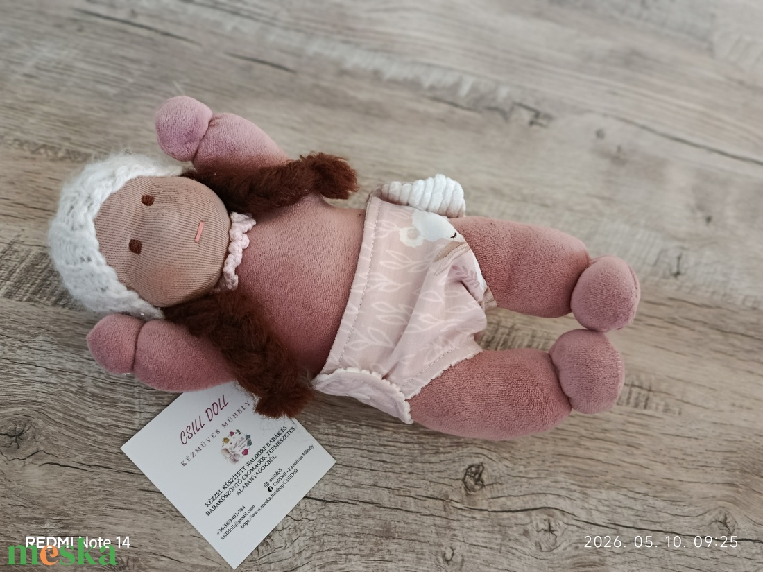 Cuki pelenkázható Waldorf manóbaba   - játék & sport - baba & babaház - játékbaba, babakellék - Meska.hu