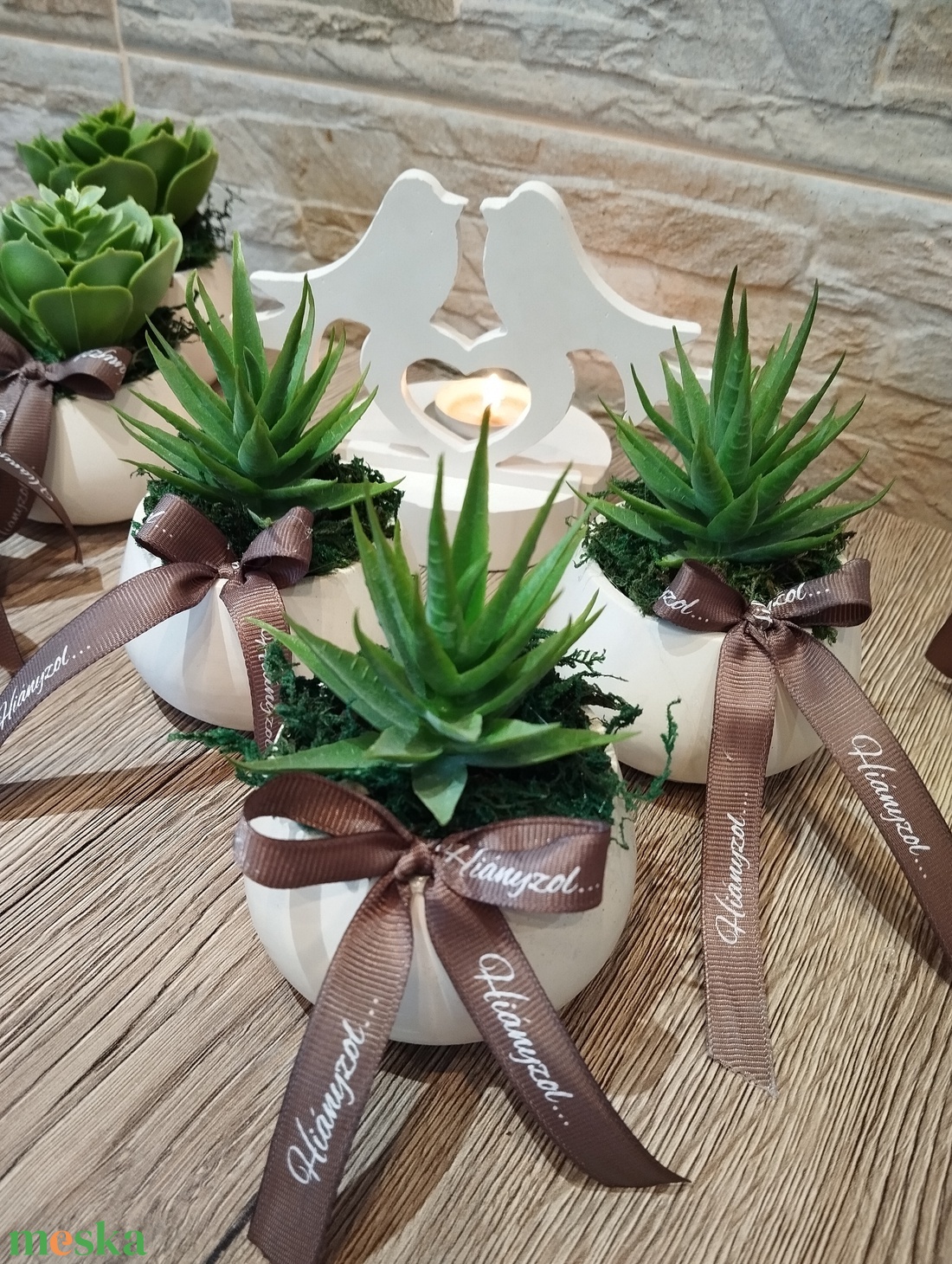 Kis gömbkaspós sírdísz, Aloe - otthon & életmód - vallás - temetkezési tárgy - Meska.hu Kis gömbkaspós sírdísz, Aloe - otthon & életmód - vallás - temetkezési tárgy - Meska.hu