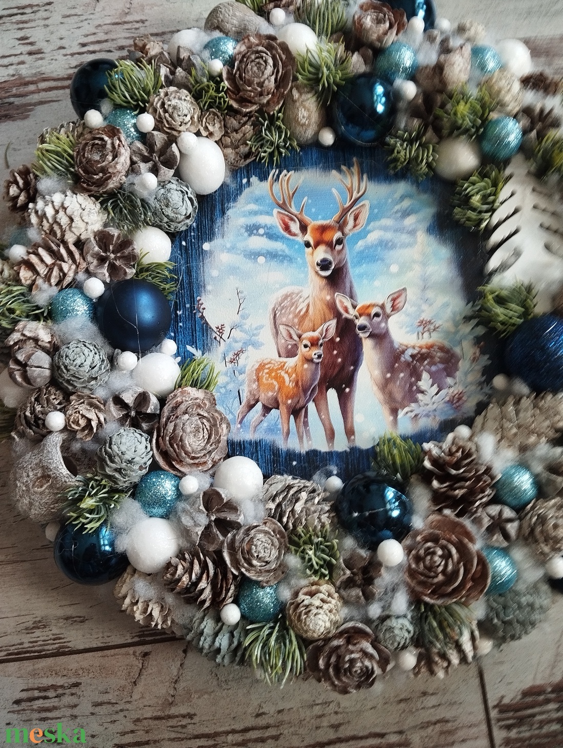 Szarvasos téli ajtódísz, kék, fehér, 29 cm - karácsony - adventi díszek - adventi ajtódísz - Meska.hu