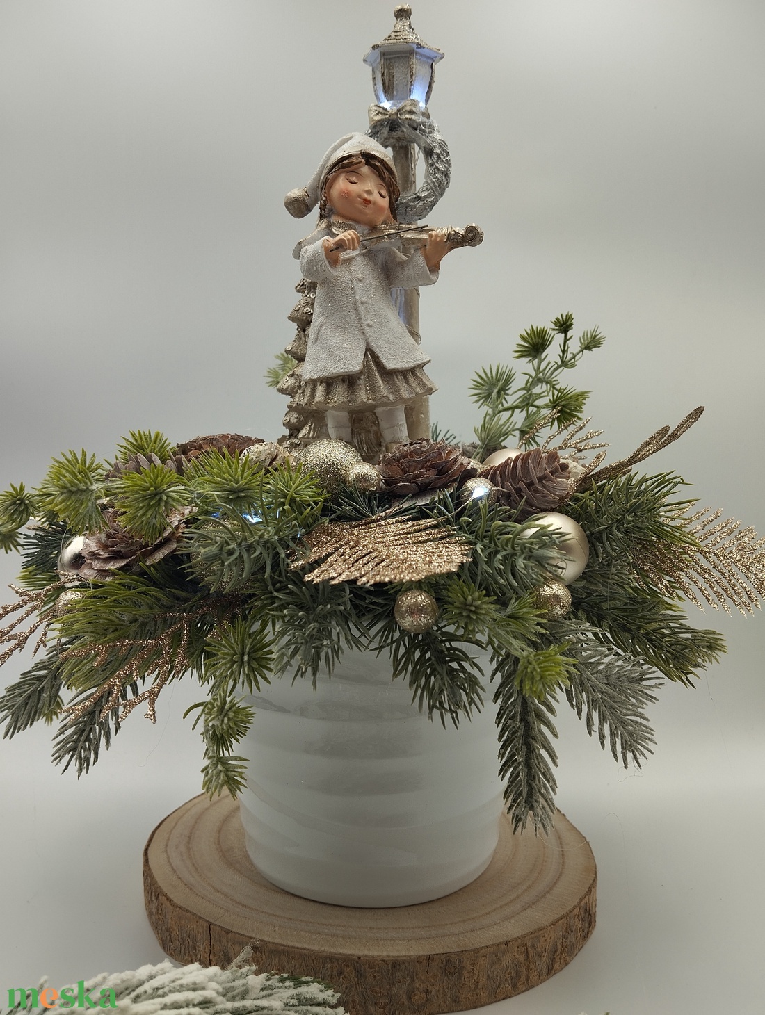 Ünnepi asztaldísz, hegedülő figurával - karácsony - adventi díszek - adventi asztaldísz - Meska.hu