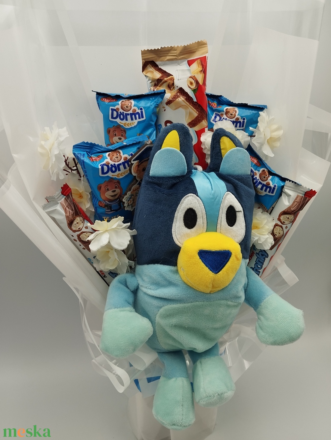 Bluey plüssös Dörmi, Kinder csokor - otthon & életmód - virágdekoráció - virágok - virágcsokor - Meska.hu