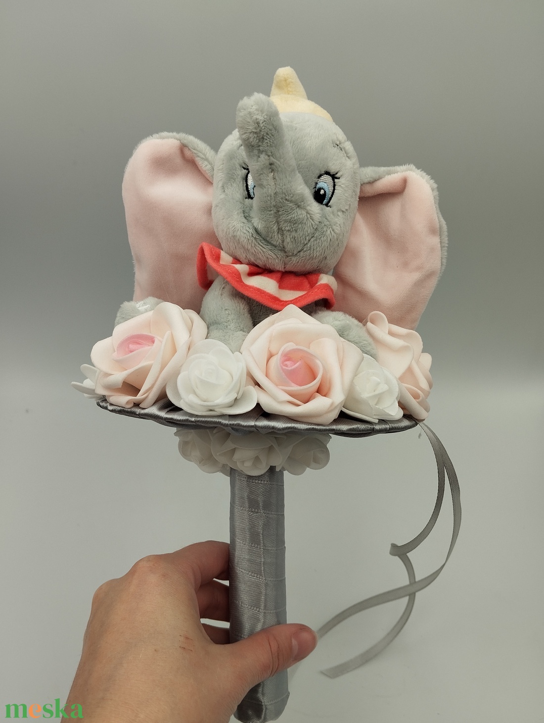 Dumbo plüssös szürke-púder csokor - otthon & életmód - virágdekoráció - virágok - virágcsokor - Meska.hu