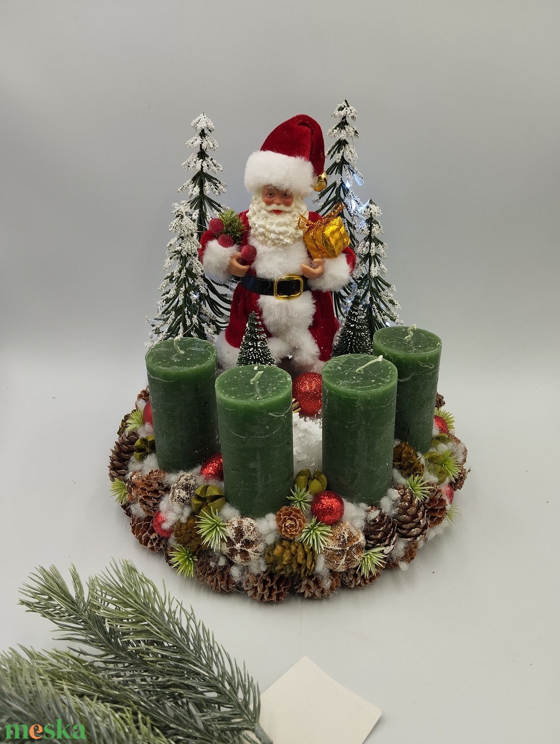 Mikulás adventi koszorú,leddel, rusztikus gyertyákkal - karácsony - adventi díszek - adventi gyertyadíszek és koszorúdíszek - Meska.hu
