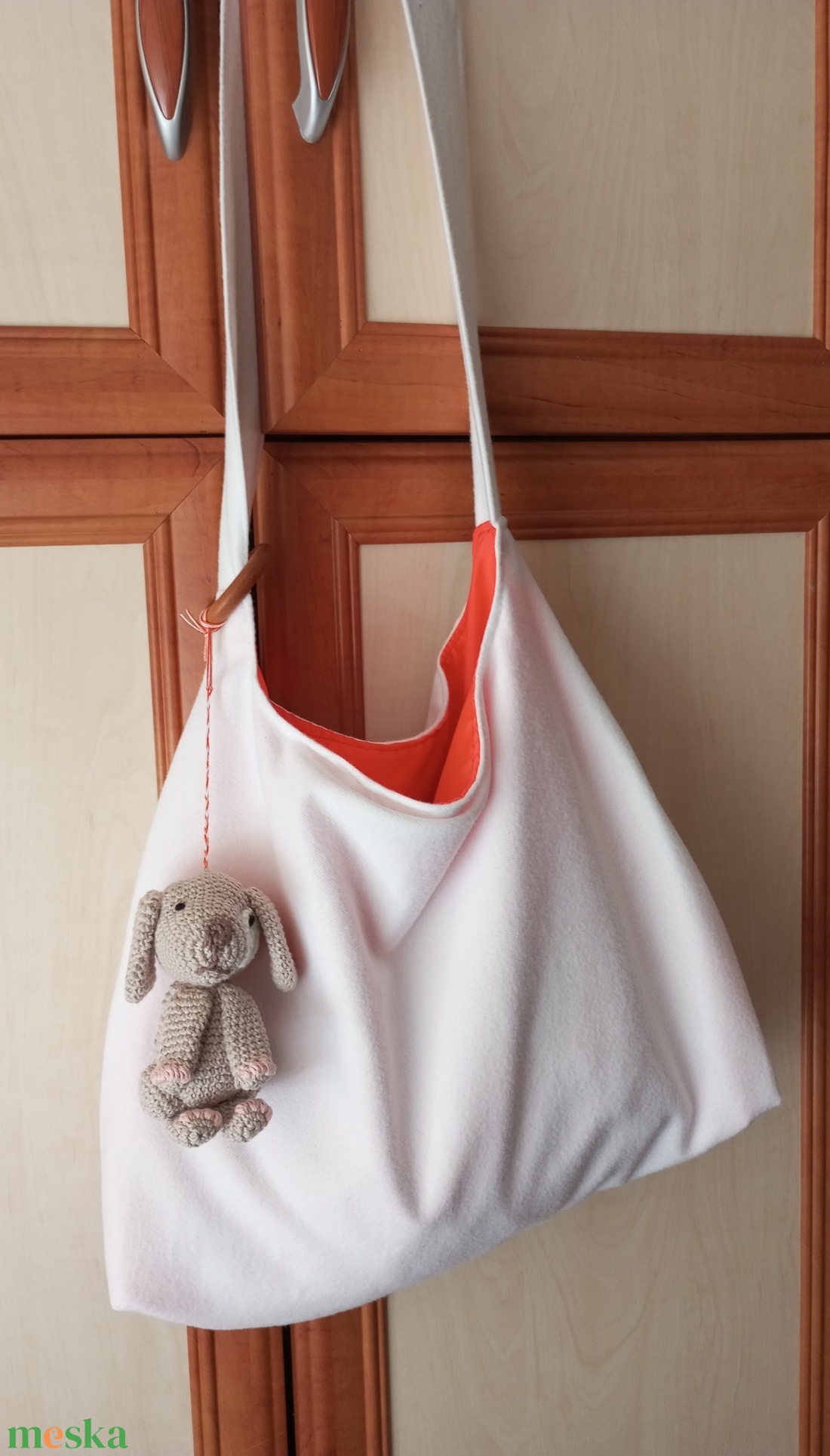 Fehér színű táska kutyussal - táska & tok - bevásárlás & shopper táska - shopper, textiltáska, szatyor - Meska.hu Fehér színű táska kutyussal - táska & tok - bevásárlás & shopper táska - shopper, textiltáska, szatyor - Meska.hu