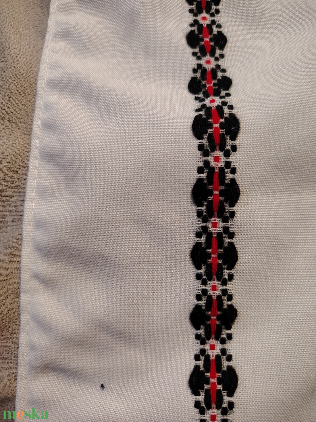 Bézs szatyor hímzett sávval - táska & tok - bevásárlás & shopper táska - shopper, textiltáska, szatyor - Meska.hu