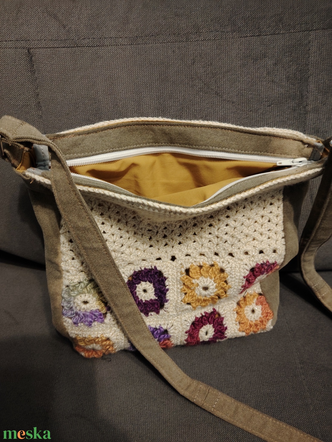 Horgolt válltáska színátmenetes virágokkal.  - táska & tok - kézitáska & válltáska - vállon átvethető táska - Meska.hu