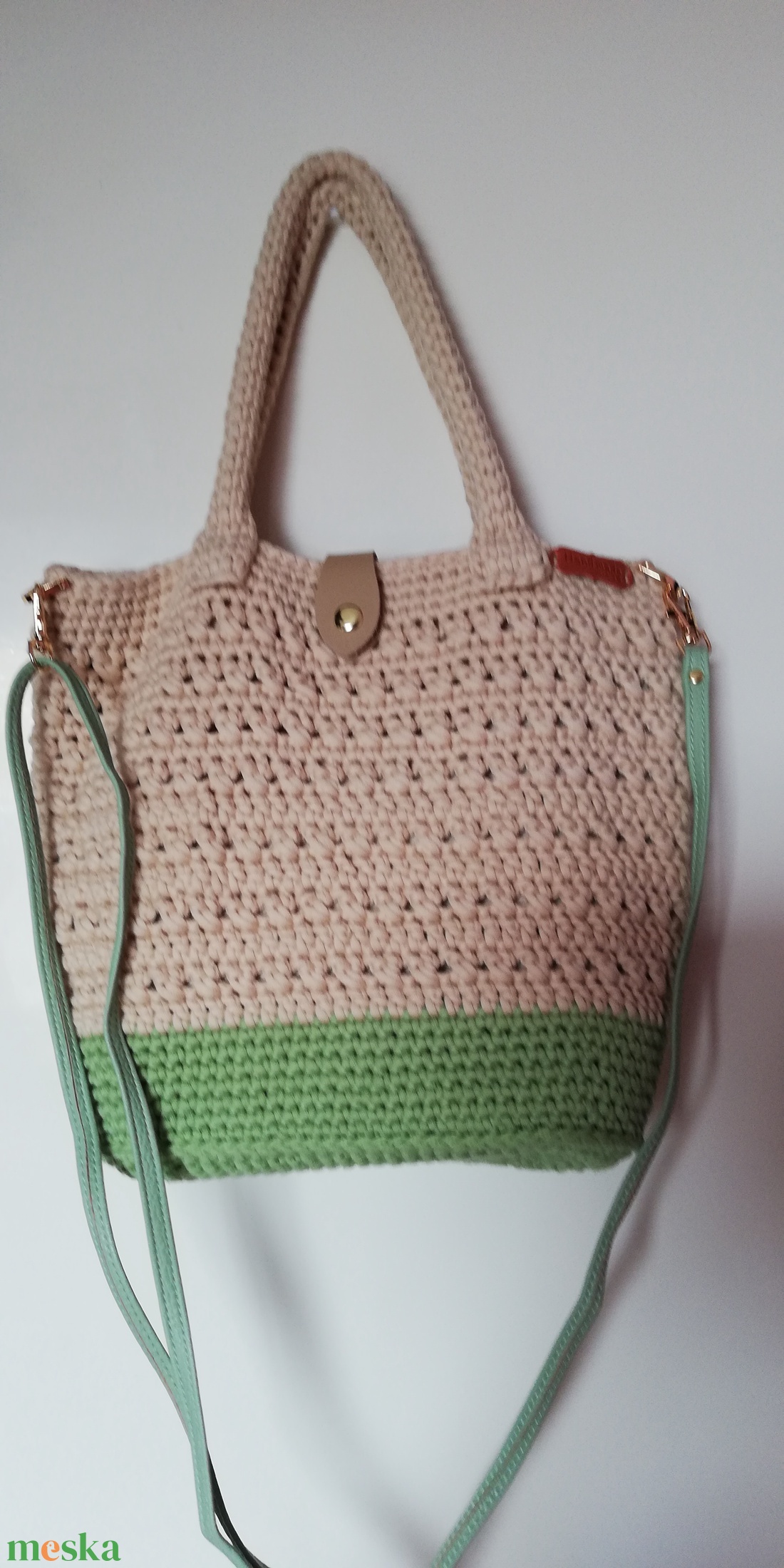 Horgolt kézitáska drapp  - táska & tok - kézitáska & válltáska - belső rendező - Meska.hu