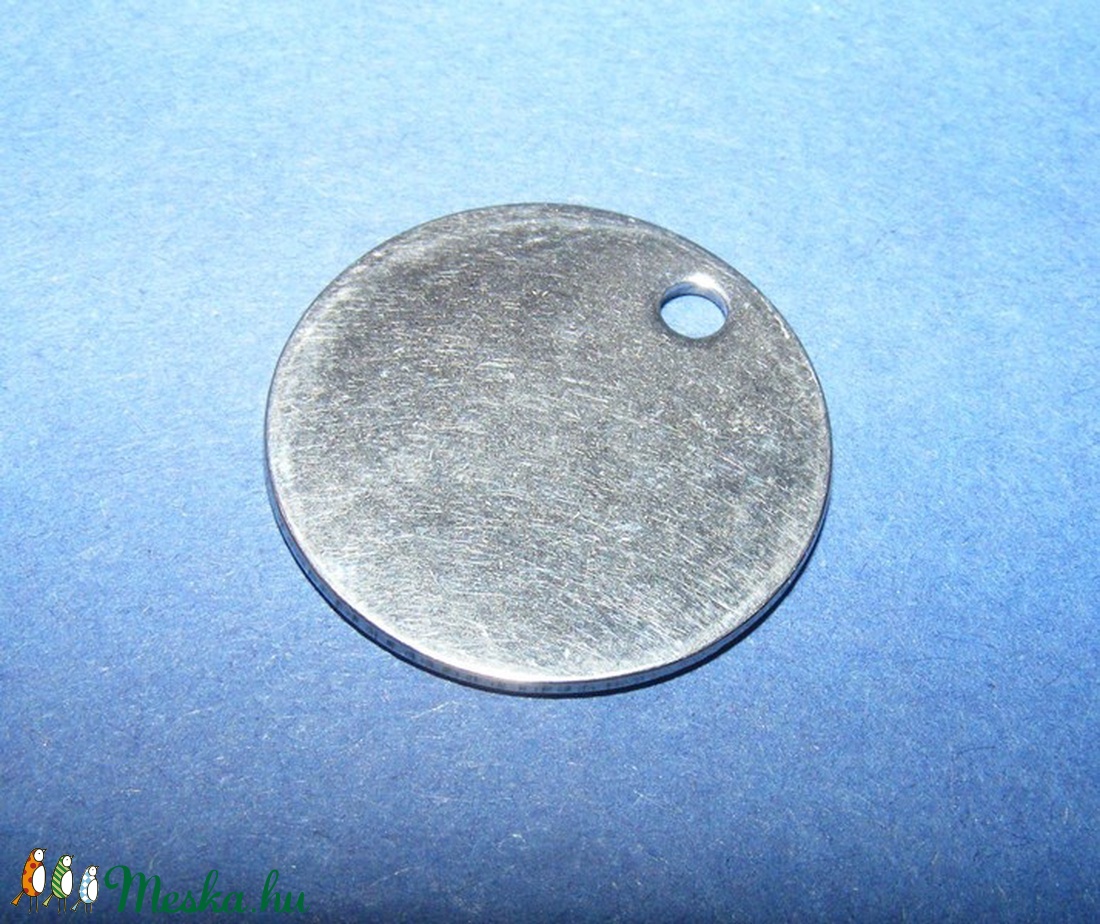 Nemesacél medál (STAS-31 minta) - ? 8x1 mm - gyöngy, ékszerkellék - Meska.hu Nemesacél medál (STAS-31 minta) - ? 8x1 mm - gyöngy, ékszerkellék - Meska.hu