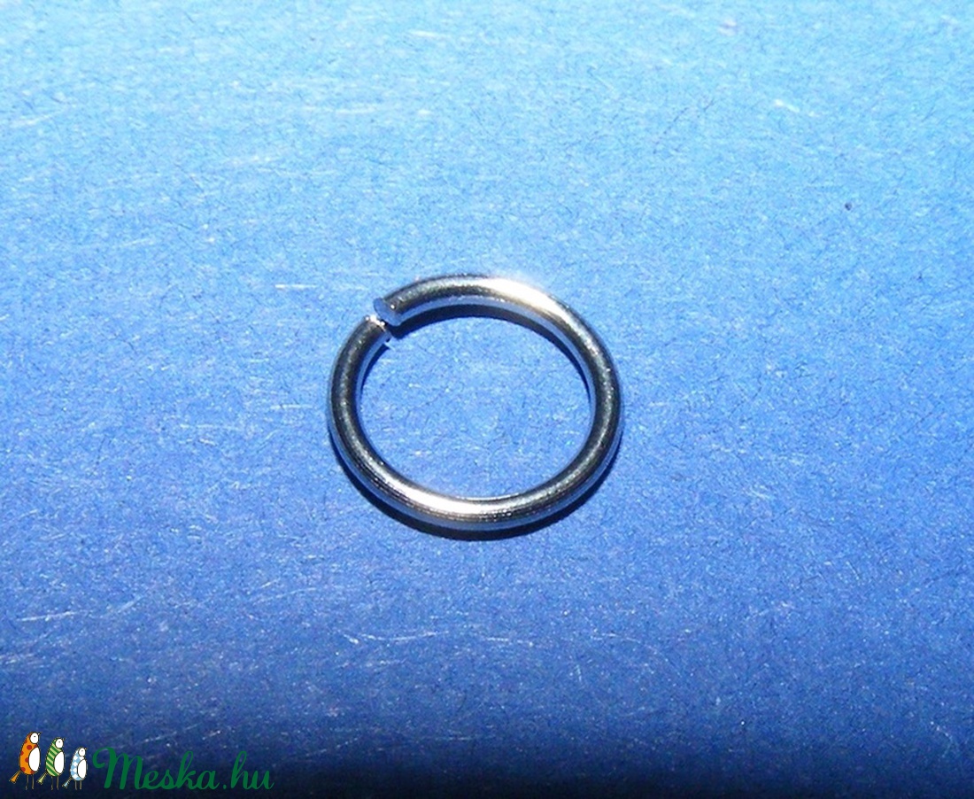 Nemesacél szerelőkarika (STAS-16 minta/10 db) - 7x0,8 mm - gyöngy, ékszerkellék - Meska.hu Nemesacél szerelőkarika (STAS-16 minta/10 db) - 7x0,8 mm - gyöngy, ékszerkellék - Meska.hu