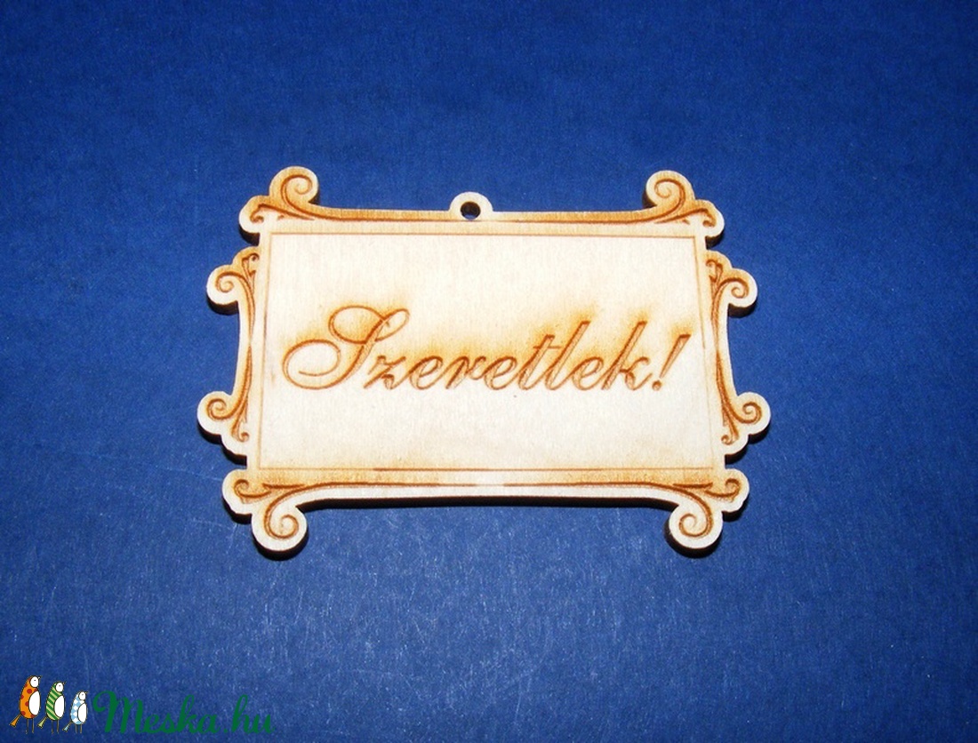 Fa tábla (Szeretlek!/1 db) - díszes sarokkal - fa - Meska.hu Fa tábla (Szeretlek!/1 db) - díszes sarokkal - fa - Meska.hu