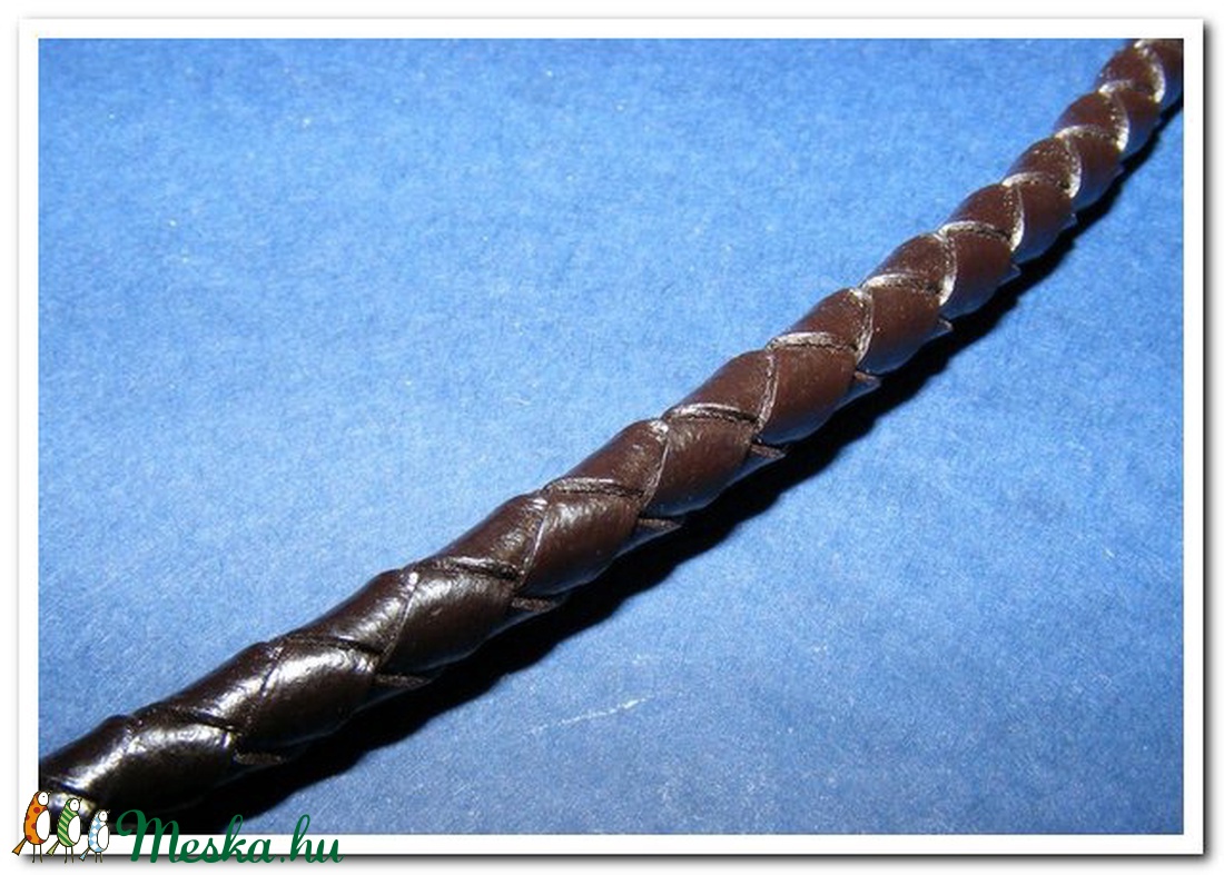 Fonott bőrszíj - 5 mm (1. minta/0,5 m) - sötétbarna - vegyes alapanyag - egyéb alapanyag - Meska.hu Fonott bőrszíj - 5 mm (1. minta/0,5 m) - sötétbarna - vegyes alapanyag - egyéb alapanyag - Meska.hu