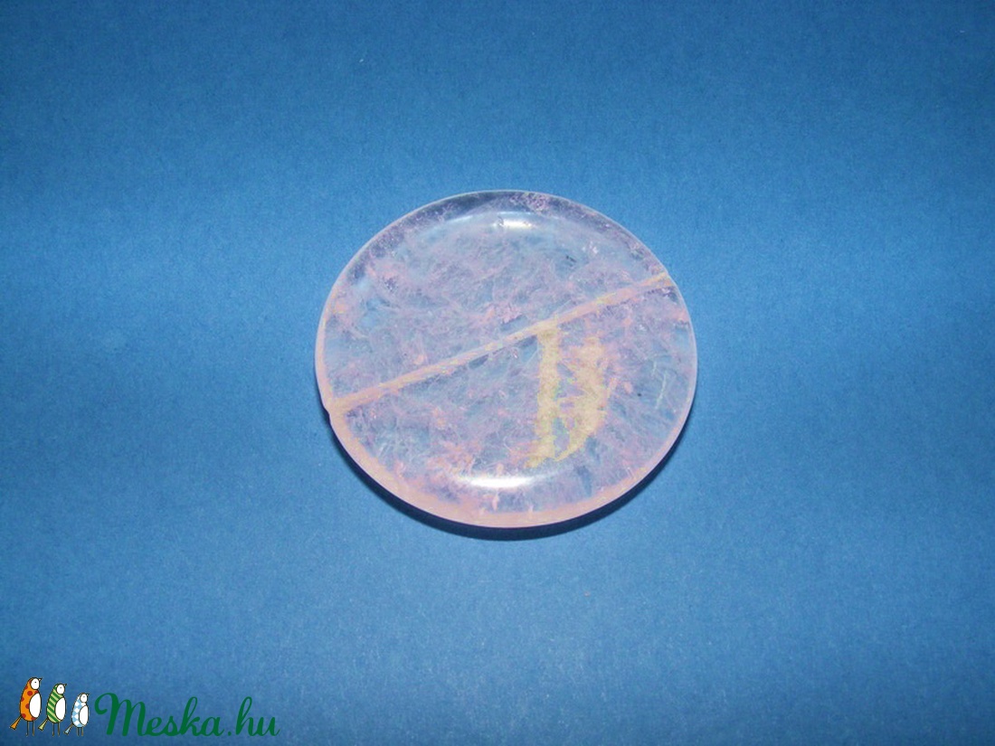 Ásványgyöngy-102 ( 40 mm/1 db) - átlátszó/halvány rózsaszín kerek - gyöngy, ékszerkellék - Meska.hu Ásványgyöngy-102 ( 40 mm/1 db) - átlátszó/halvány rózsaszín kerek - gyöngy, ékszerkellék - Meska.hu