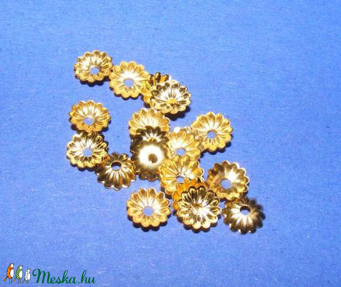 Gyöngykupak (12. minta/10 db) - 5 mm - gyöngy, ékszerkellék - egyéb alkatrész - Meska.hu Gyöngykupak (12. minta/10 db) - 5 mm - gyöngy, ékszerkellék - egyéb alkatrész - Meska.hu