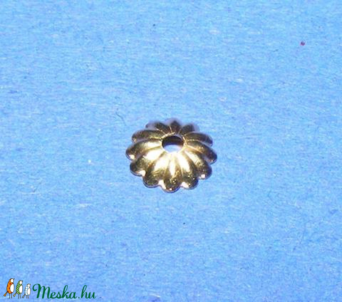 Gyöngykupak (12. minta/10 db) - 5 mm - gyöngy, ékszerkellék - egyéb alkatrész - Meska.hu Gyöngykupak (12. minta/10 db) - 5 mm - gyöngy, ékszerkellék - egyéb alkatrész - Meska.hu