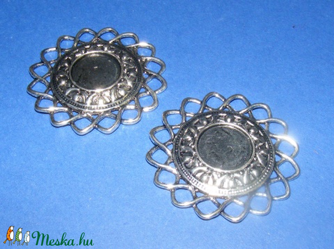 Medál alap (105. minta/1 db) - gyöngy, ékszerkellék - Meska.hu Medál alap (105. minta/1 db) - gyöngy, ékszerkellék - Meska.hu