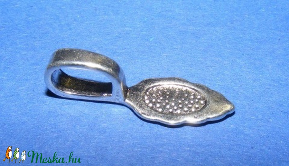 Medálrögzítő (350. minta/1 db) - gyöngy, ékszerkellék - Meska.hu Medálrögzítő (350. minta/1 db) - gyöngy, ékszerkellék - Meska.hu