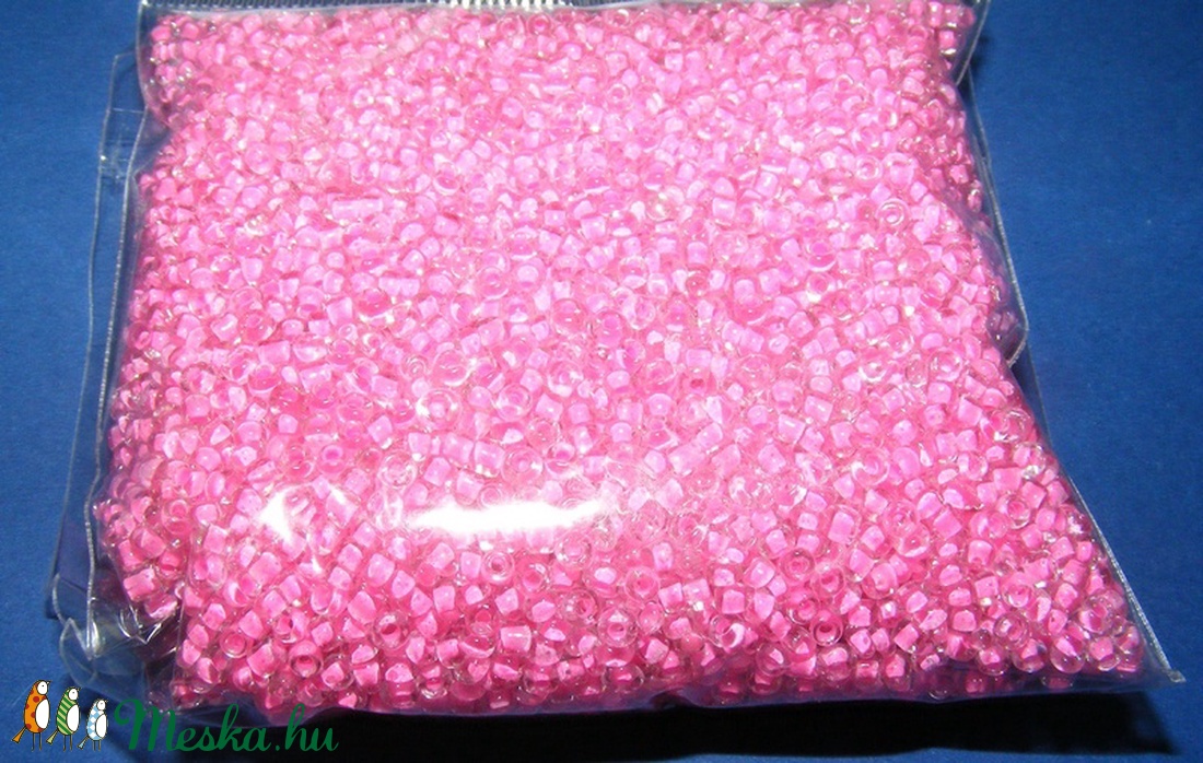 Kásagyöngy-65 (3 mm/100 g) - rágógumi rózsaszín/színtelen - gyöngy, ékszerkellék - Meska.hu Kásagyöngy-65 (3 mm/100 g) - rágógumi rózsaszín/színtelen - gyöngy, ékszerkellék - Meska.hu