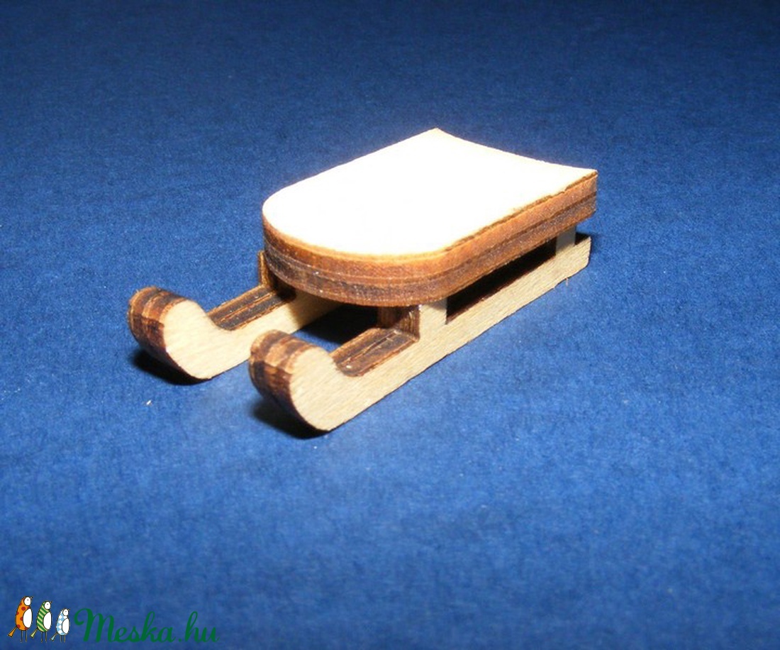 Fa szánkó (4,5x2 cm/1 db) - mini - fa - Meska.hu Fa szánkó (4,5x2 cm/1 db) - mini - fa - Meska.hu