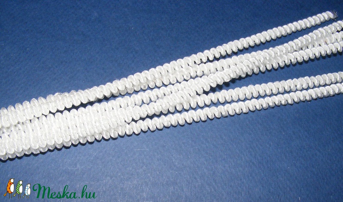 Göndör zseníliadrót ( 6 mm/30,5 cm) - fehér - vegyes alapanyag - Meska.hu Göndör zseníliadrót ( 6 mm/30,5 cm) - fehér - vegyes alapanyag - Meska.hu