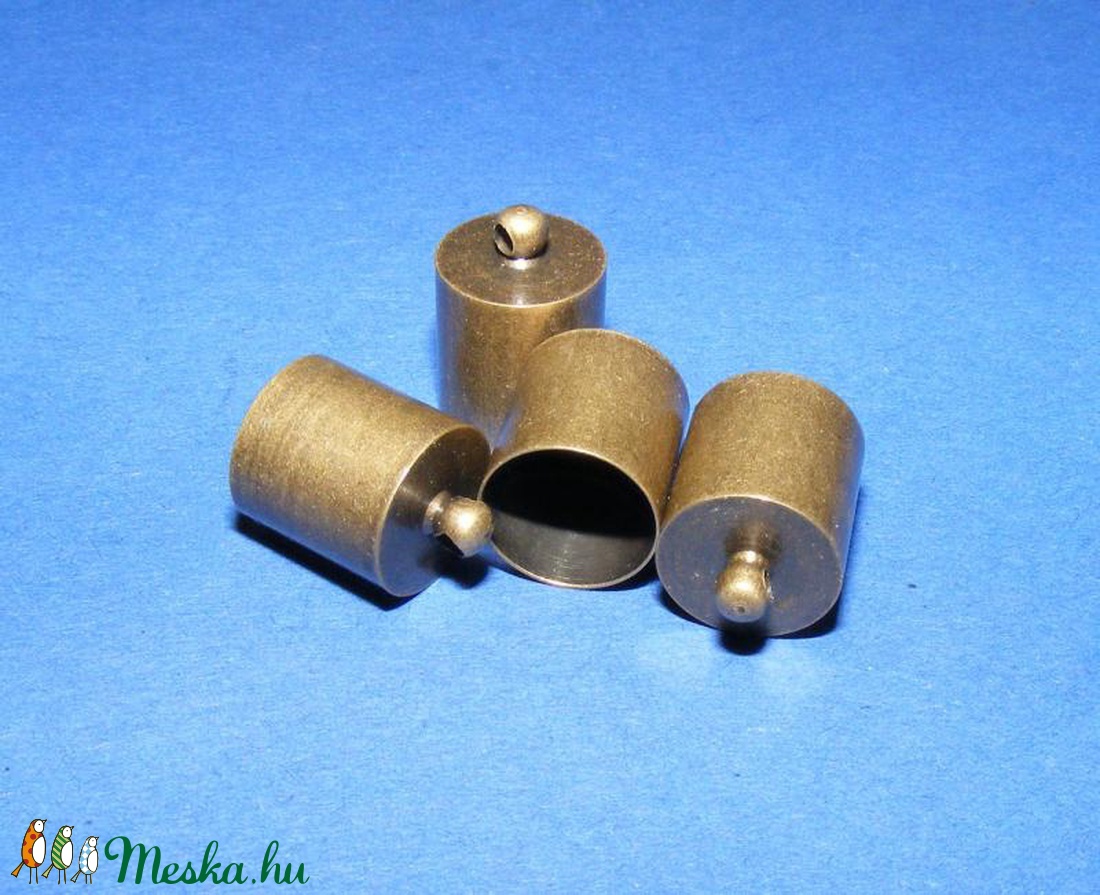 Bőrvég (41. minta/1 db) - 14x10 mm - gyöngy, ékszerkellék - Meska.hu Bőrvég (41. minta/1 db) - 14x10 mm - gyöngy, ékszerkellék - Meska.hu