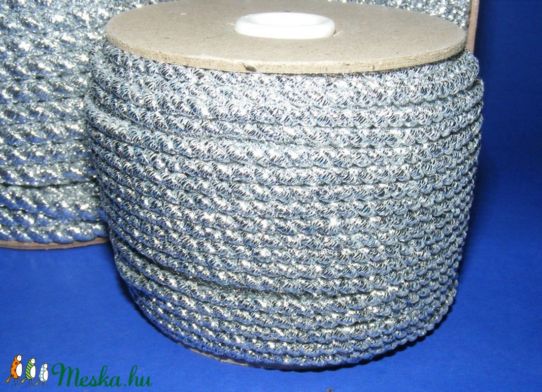Sodrott zsinór - 3 mm (ZS104/1 m) - ezüst - gyöngy, ékszerkellék - Meska.hu Sodrott zsinór - 3 mm (ZS104/1 m) - ezüst - gyöngy, ékszerkellék - Meska.hu