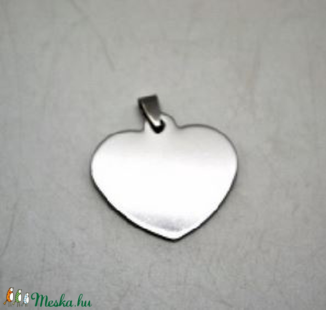 Nemesacél szív alakú medál (STAS-45 minta/1 db) - 33x34 mm - gyöngy, ékszerkellék - Meska.hu Nemesacél szív alakú medál (STAS-45 minta/1 db) - 33x34 mm - gyöngy, ékszerkellék - Meska.hu
