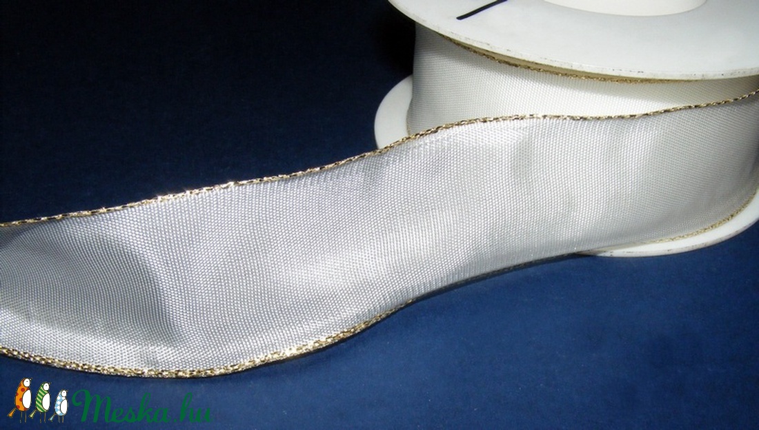 Szalag (3. minta/1,6 m) - fehér/arany lurex - textil - Meska.hu Szalag (3. minta/1,6 m) - fehér/arany lurex - textil - Meska.hu