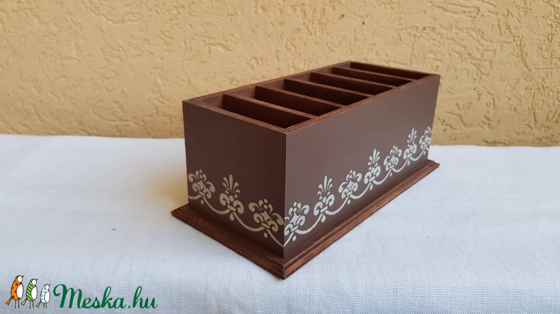 Távirányító tartó -  - Meska.hu