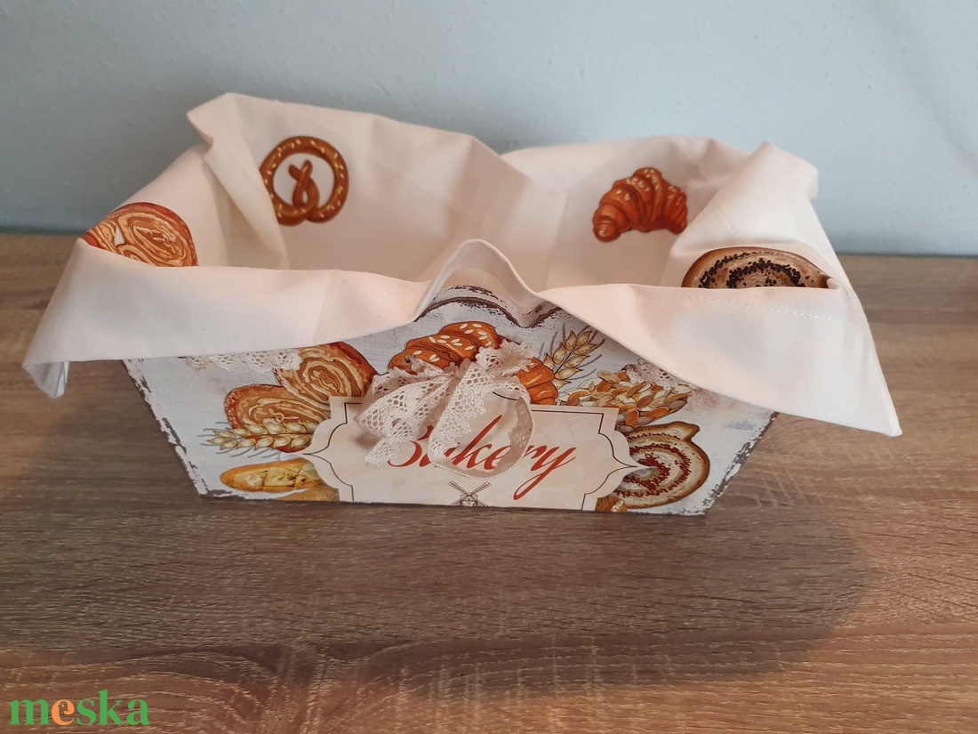 Kenyértartó kosár - otthon & életmód - konyhafelszerelés, tálalás - konyhai tárolás - kenyértartó - Meska.hu