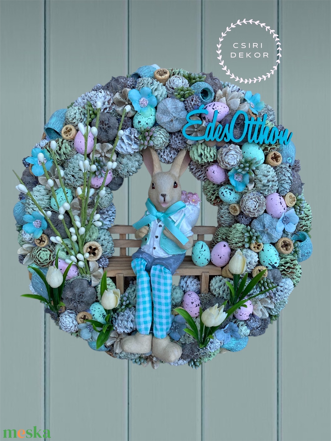 Padon ülő nyuszi- Húsvét váró ajtódísz - otthon & életmód - dekoráció - ajtó- és ablak dekoráció - ajtódísz & kopogtató - Meska.hu