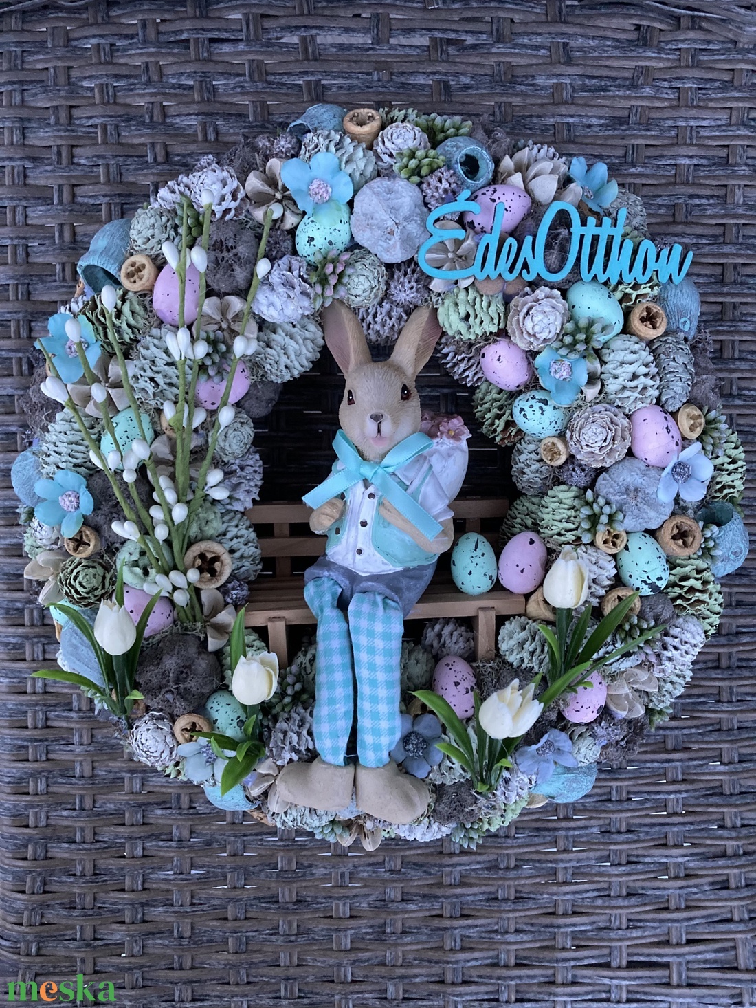 Padon ülő nyuszi- Húsvét váró ajtódísz - otthon & életmód - dekoráció - ajtó- és ablak dekoráció - ajtódísz & kopogtató - Meska.hu