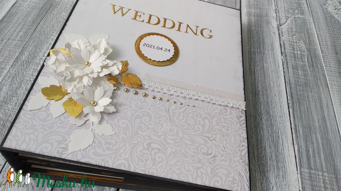 ESKÜVŐRE Scrapbook album - Fekete-fehér-arany - esküvő - emlék & ajándék - vendégkönyv - Meska.hu ESKÜVŐRE Scrapbook album - Fekete-fehér-arany - esküvő - emlék & ajándék - vendégkönyv - Meska.hu
