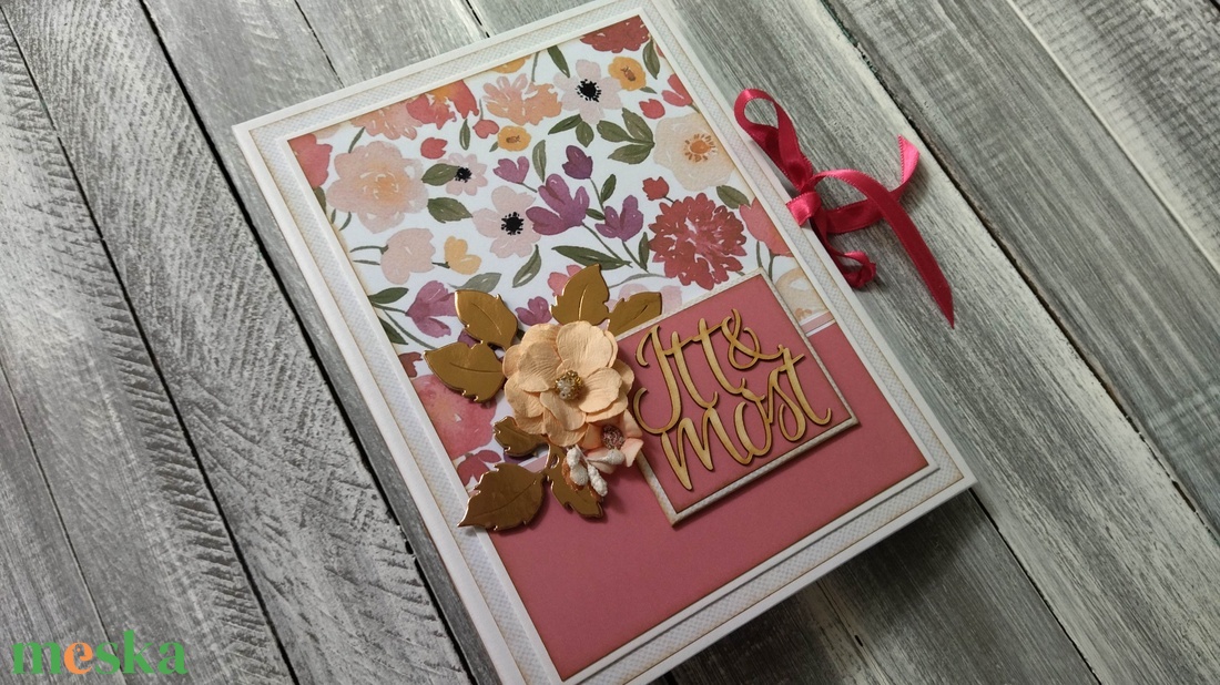 KÉSZLETEN - Itt és Most nevű Scrapbook fotó/emlékalbum - otthon & életmód - papír, írószer - album & fotóalbum - Meska.hu KÉSZLETEN - Itt és Most nevű Scrapbook fotó/emlékalbum - otthon & életmód - papír, írószer - album & fotóalbum - Meska.hu