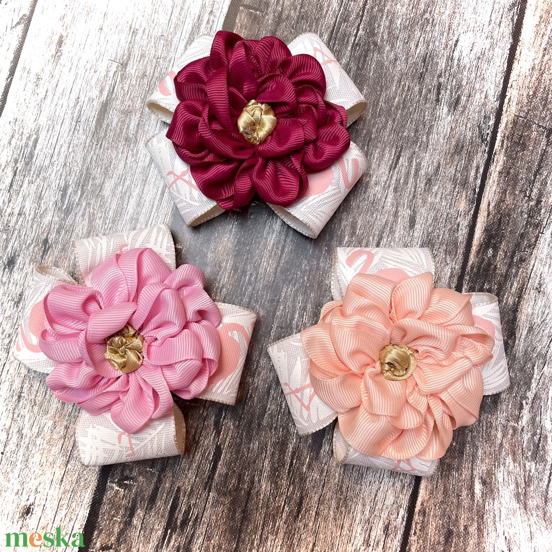 Veronika - Virágos Masni Hajdísz (1db, 3 választható szín) - ruha & divat - hajdísz & hajcsat - hajgumi - Meska.hu