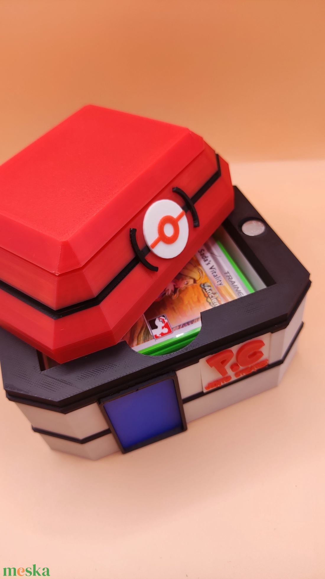 PokéCenter deckbox - játék & sport - táblajáték és kártyajáték - kártya - Meska.hu