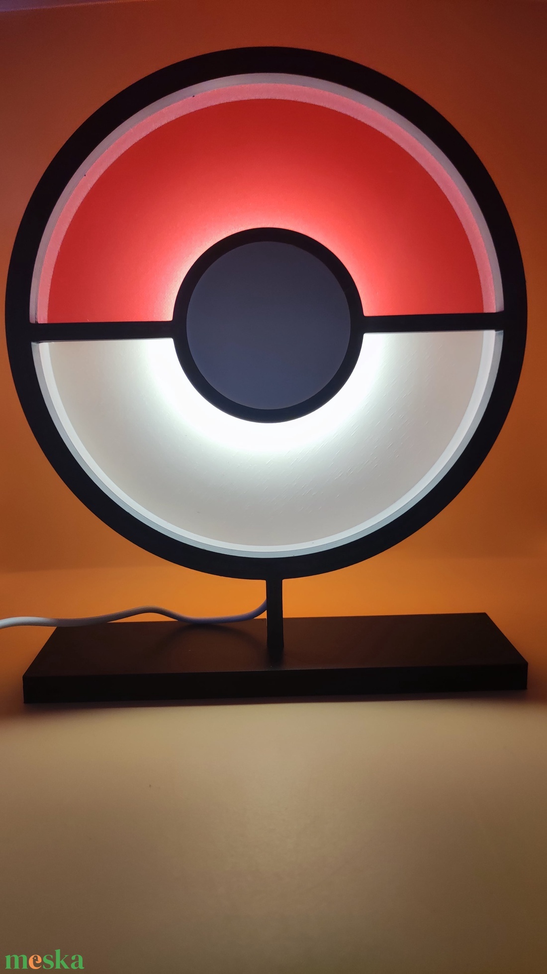 Pokéball asztali lámpa - otthon & életmód - lámpa - asztali lámpa - Meska.hu Pokéball asztali lámpa - otthon & életmód - lámpa - asztali lámpa - Meska.hu