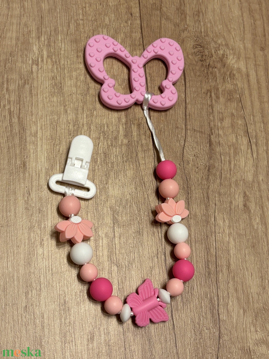 Rágcsalánc - rózsaszín pillangó rágcsával - baba - mama - baba játékok - cumilánc - Meska.hu