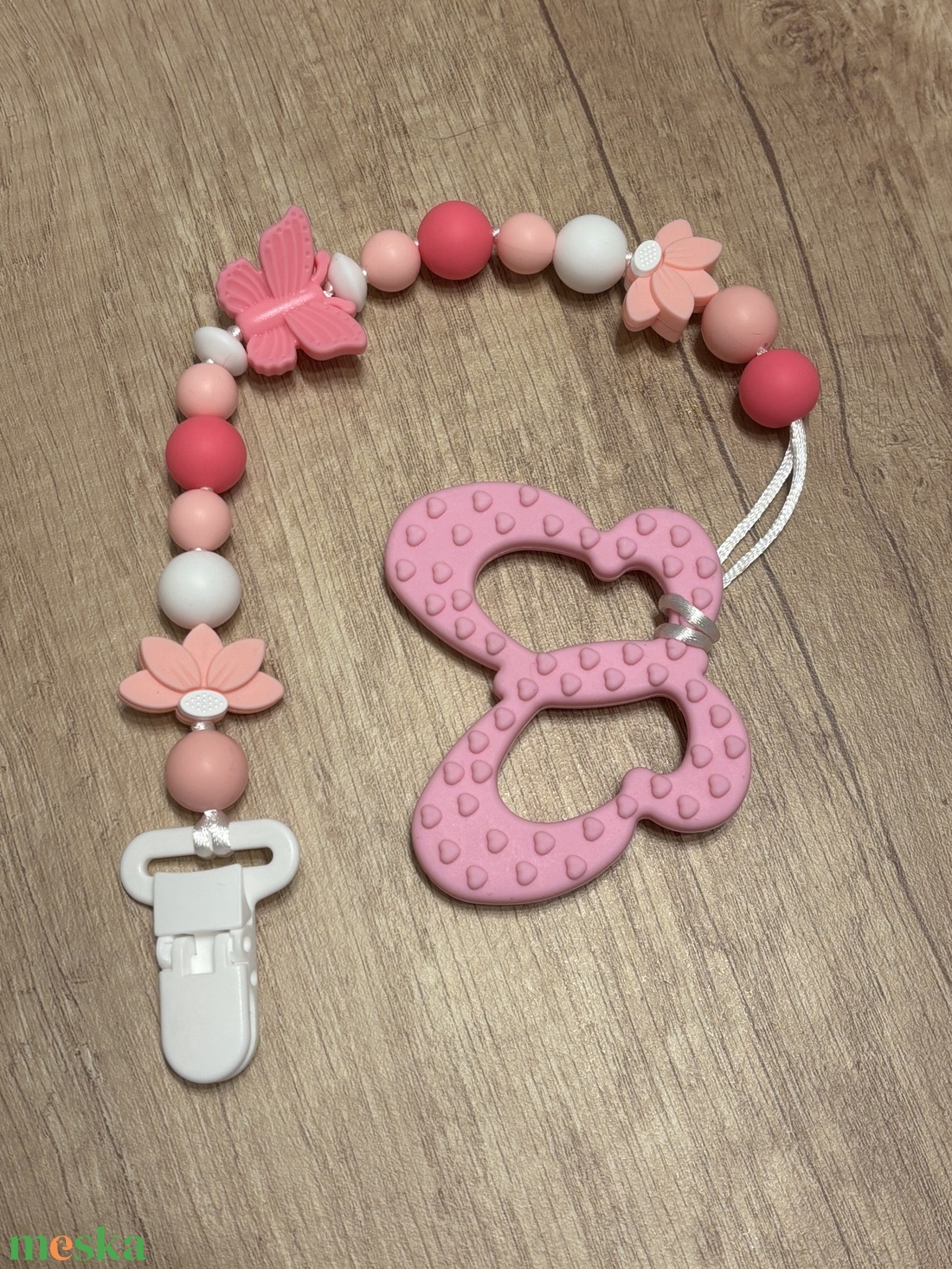 Rágcsalánc - rózsaszín pillangó rágcsával - baba - mama - baba játékok - cumilánc - Meska.hu