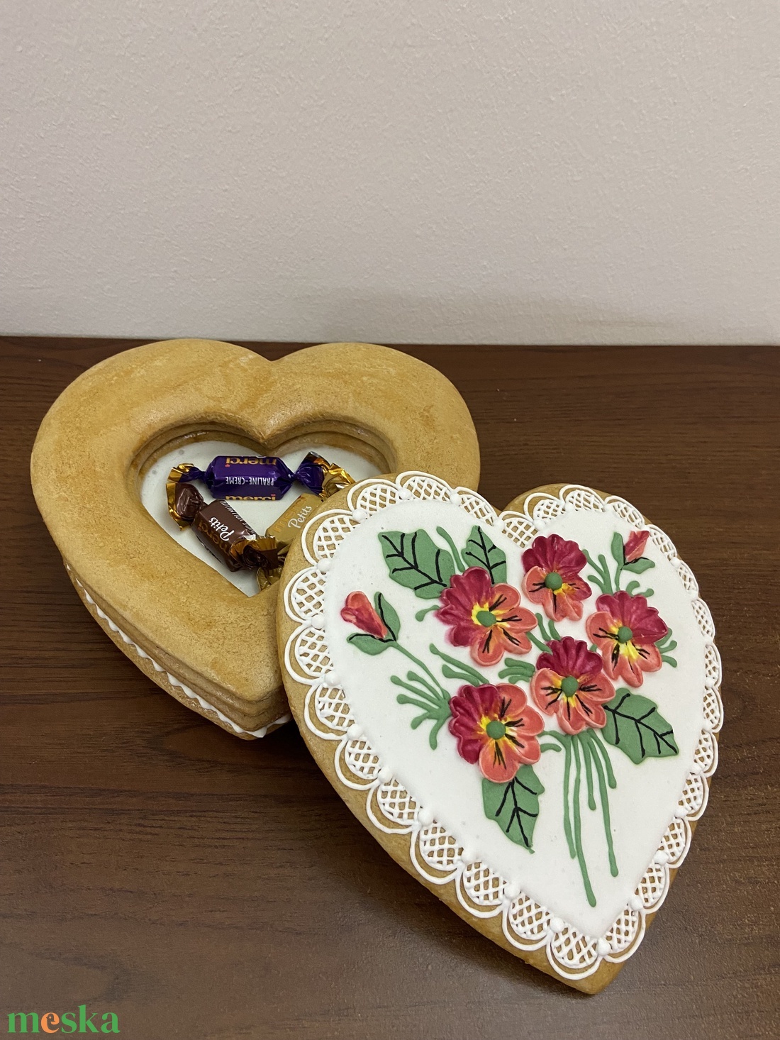 Szív alakú mézeskalács doboz - esküvő - emlék & ajándék - doboz - Meska.hu
