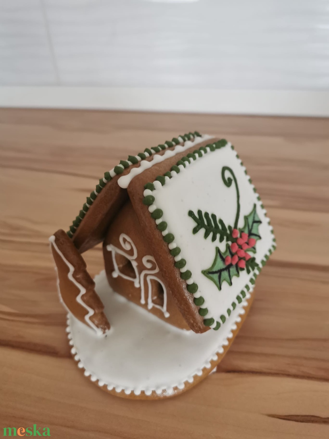 Mézeskalács házikó magyal díszítéssel - karácsony - adventi díszek - adventi asztaldísz - Meska.hu