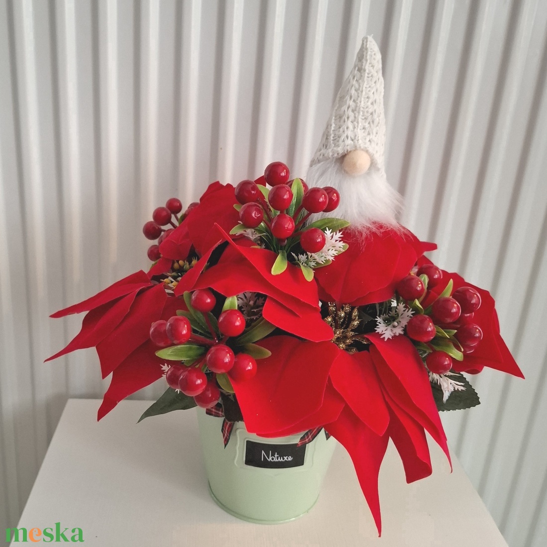 Mikulásvirág manóval virágcsokor, doboz, box , kosár - karácsony - adventi díszek - adventi asztaldísz - Meska.hu Mikulásvirág manóval virágcsokor, doboz, box , kosár - karácsony - adventi díszek - adventi asztaldísz - Meska.hu